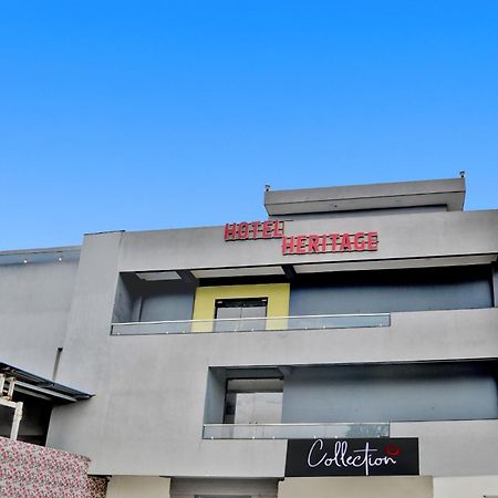 Collection O Heritage Hotell Indore Exteriör bild