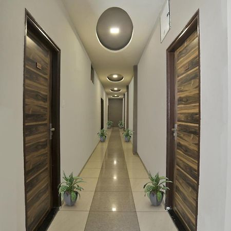 Collection O Heritage Hotell Indore Exteriör bild